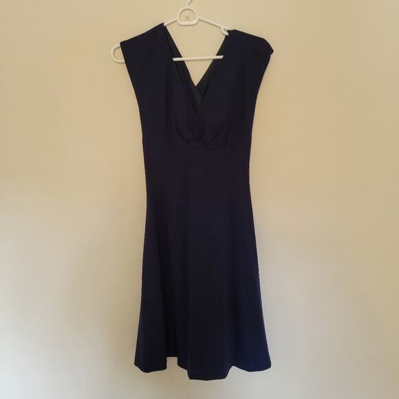 Elegant Navy Blue Women's Dress - Picture 3 of 7